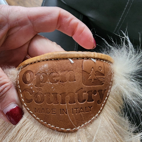 Open Country Goat Fur Boots made In Italy. Woman’s Size 7. Never been worn out. - Picture 3 of 5